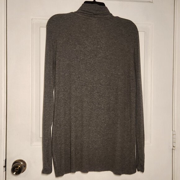 Mossimo Women's Turtleneck Pullover - Size XXL - Picture 2 of 3